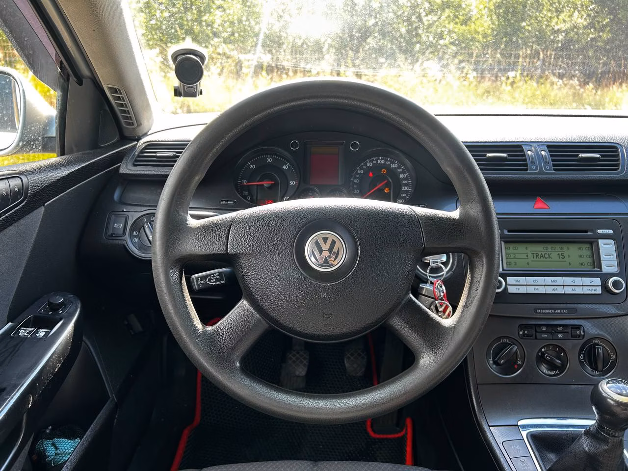 Volkswagen Passat фото 9