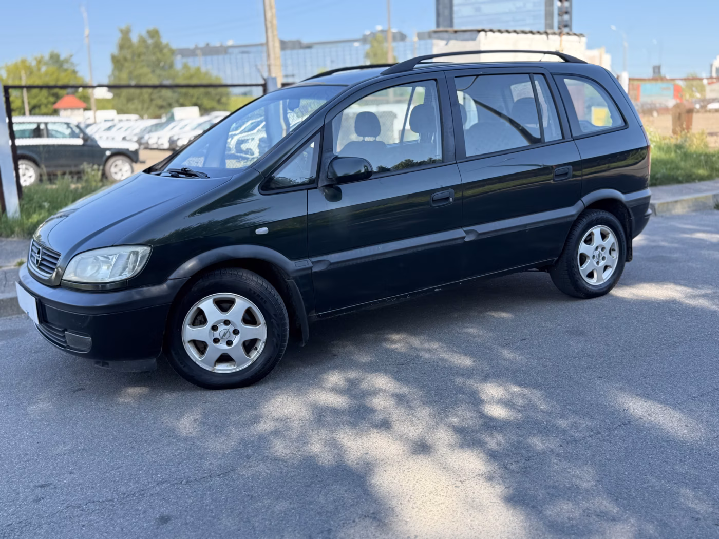 Opel Zafira фото 11