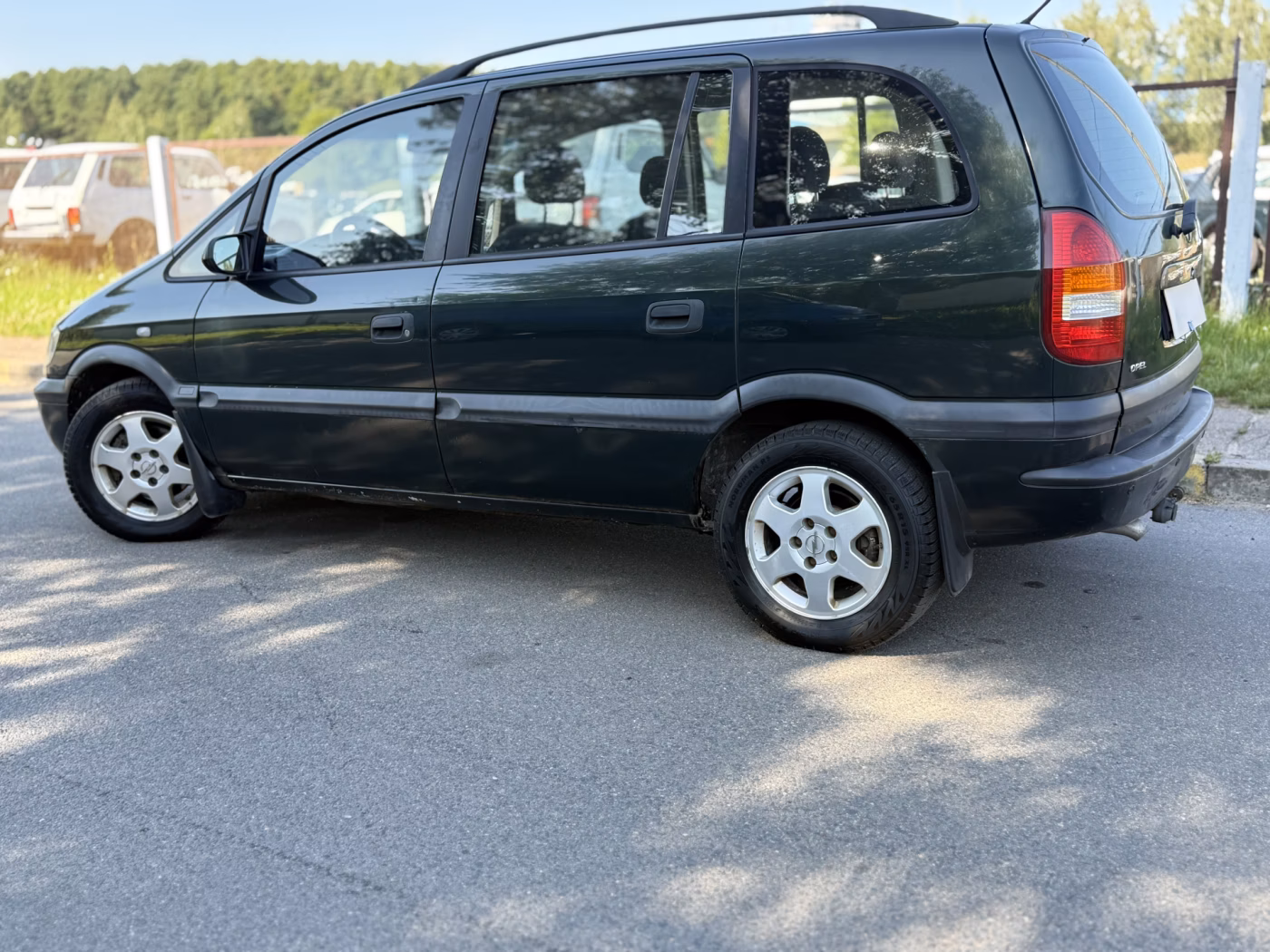 Opel Zafira фото 6
