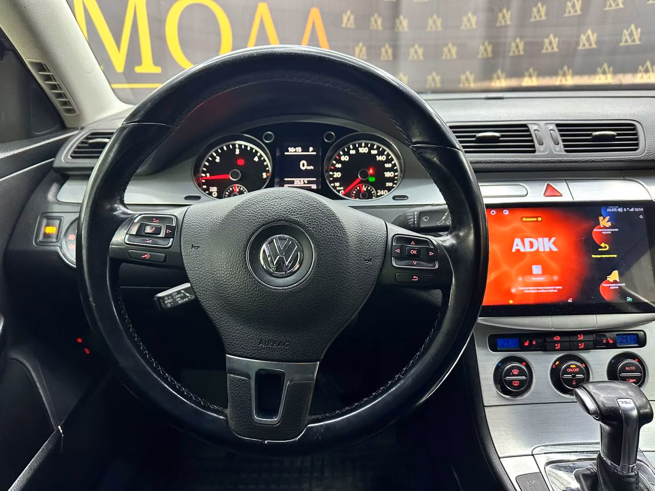 Volkswagen Passat фото 11
