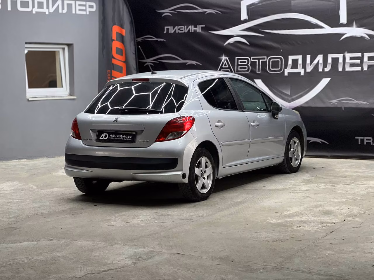 Peugeot 207 фото 4