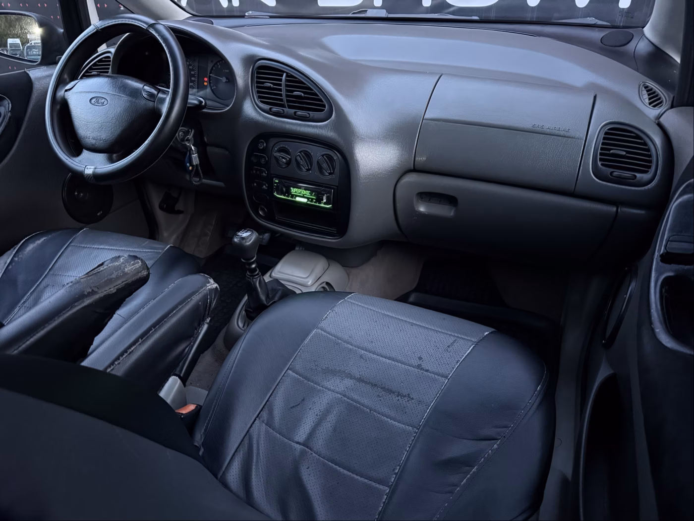 Ford Galaxy фото 7