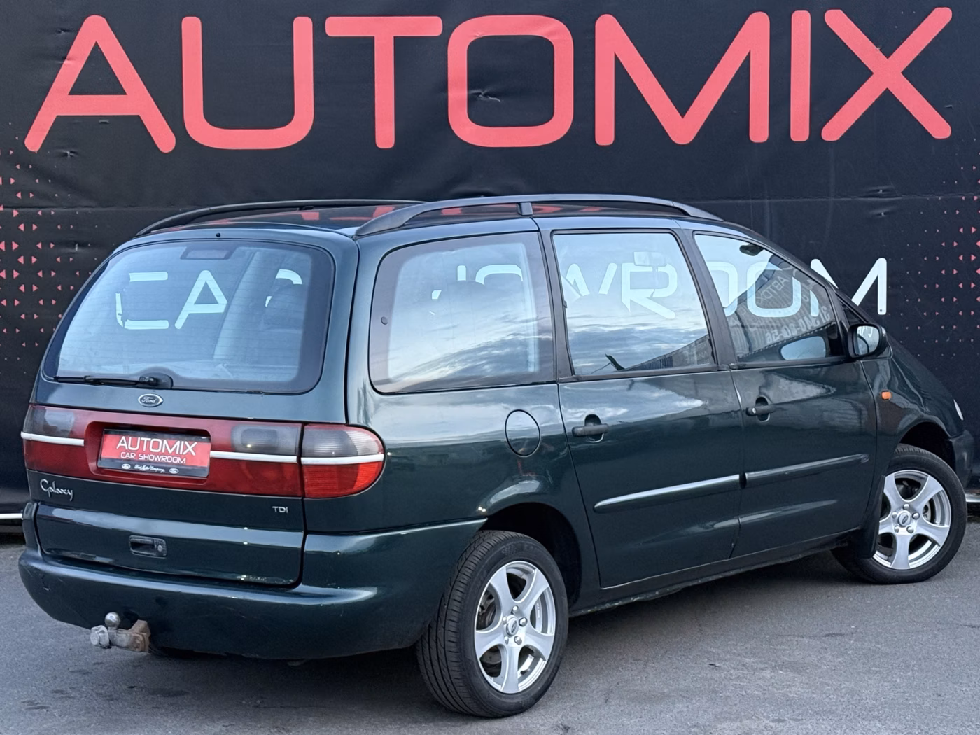 Ford Galaxy фото 6