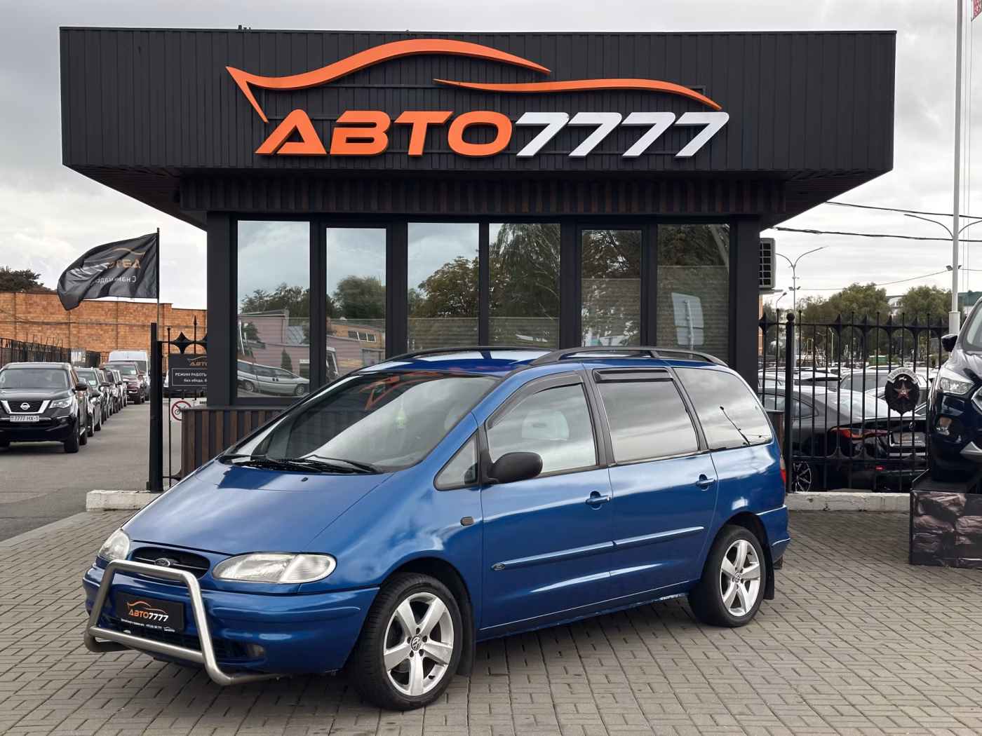 Ford Galaxy фото 5