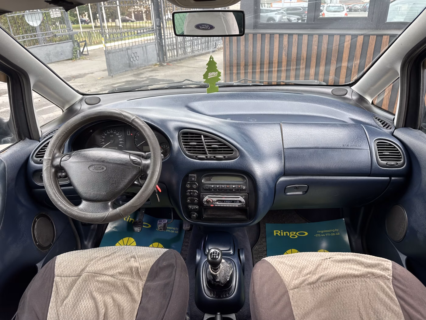 Ford Galaxy фото 9