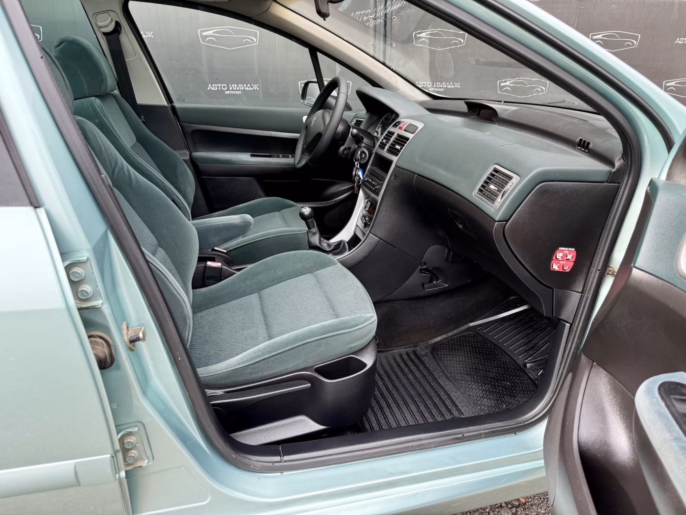 Peugeot 307 фото 17