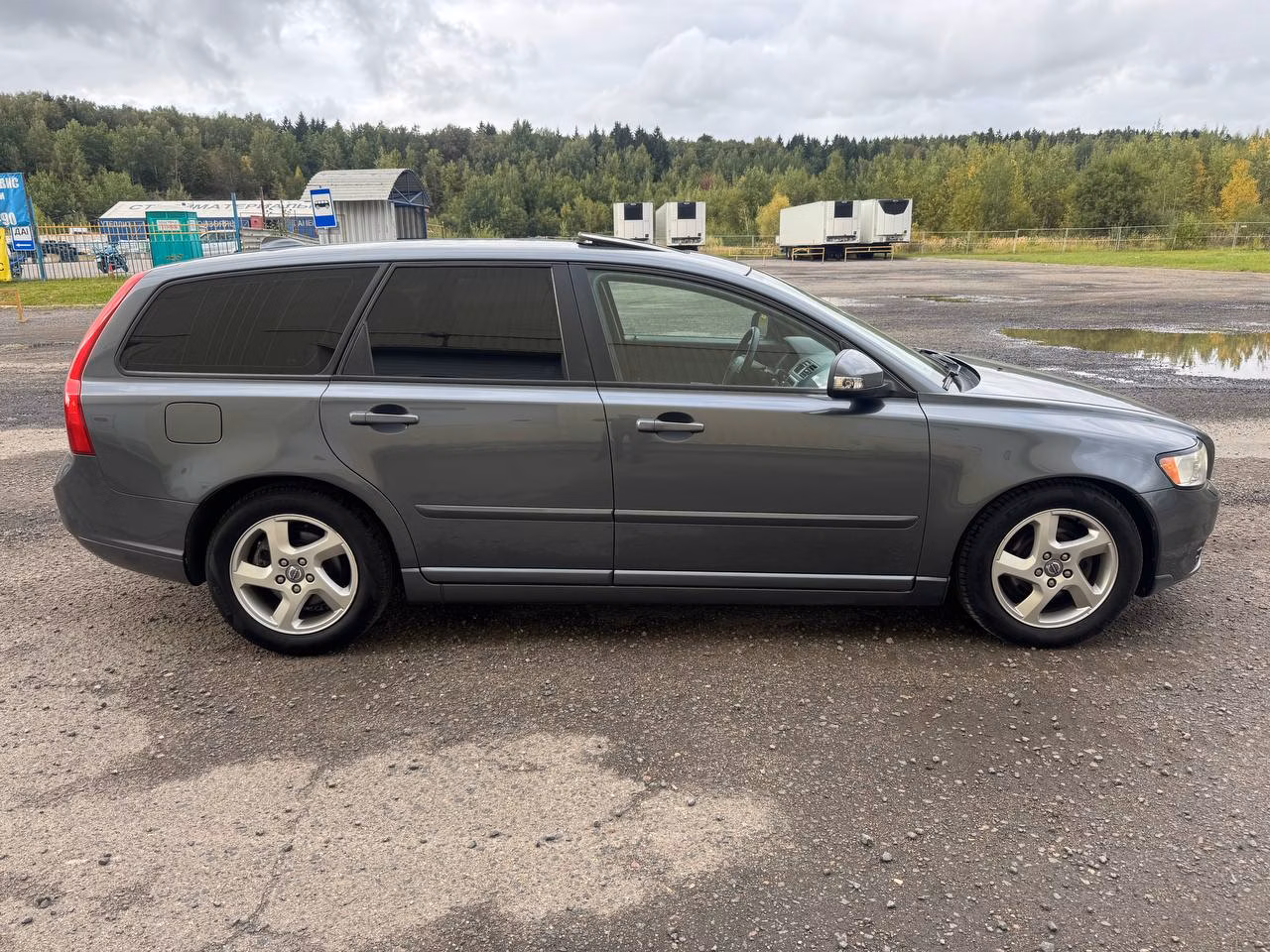 Volvo V50 фото 4