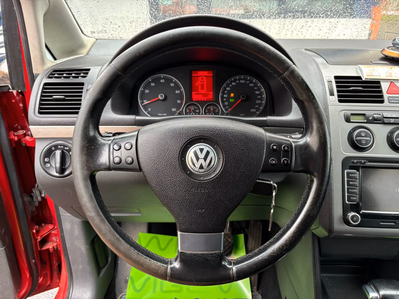 Volkswagen Touran фото 10