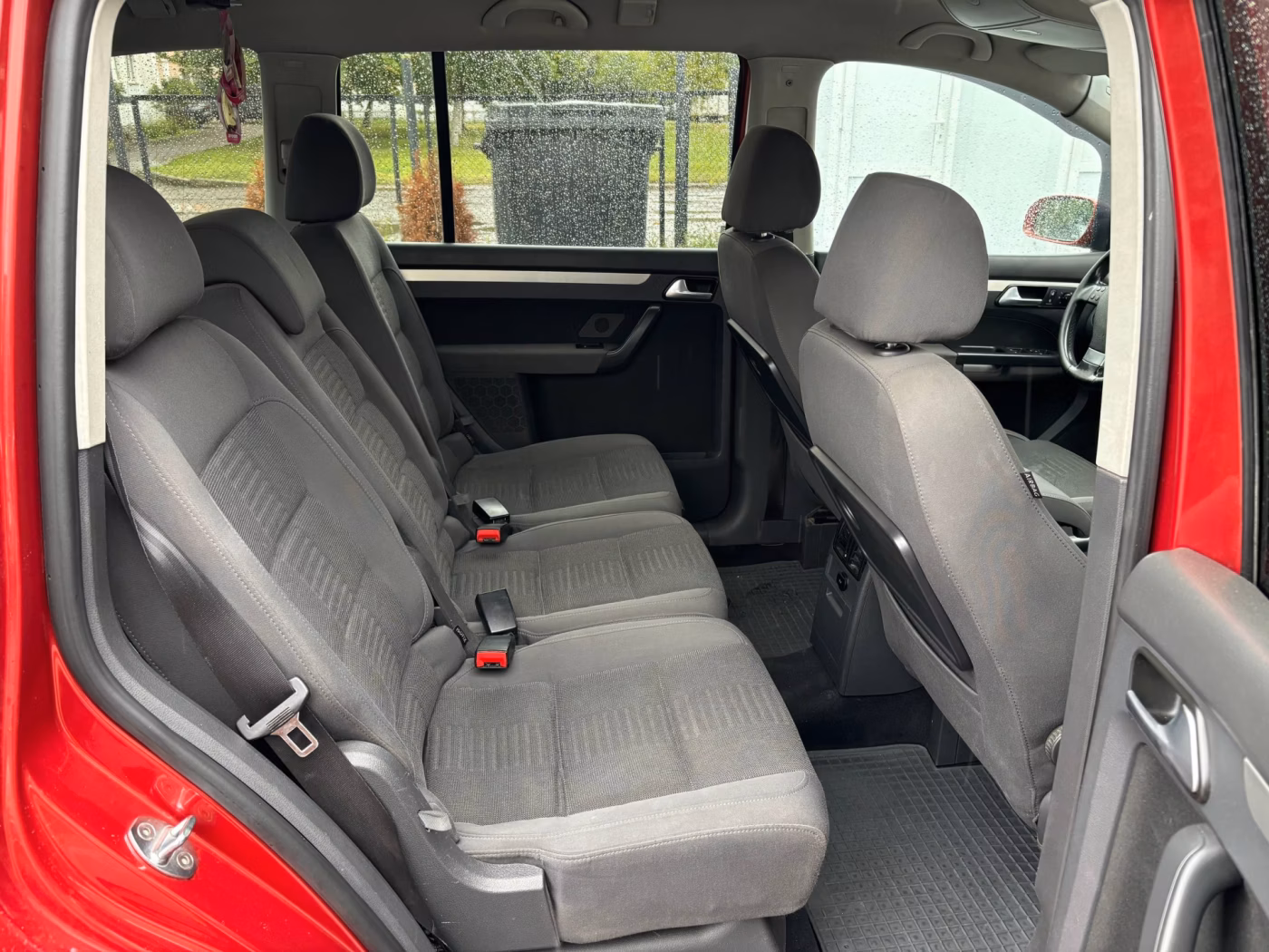 Volkswagen Touran фото 18