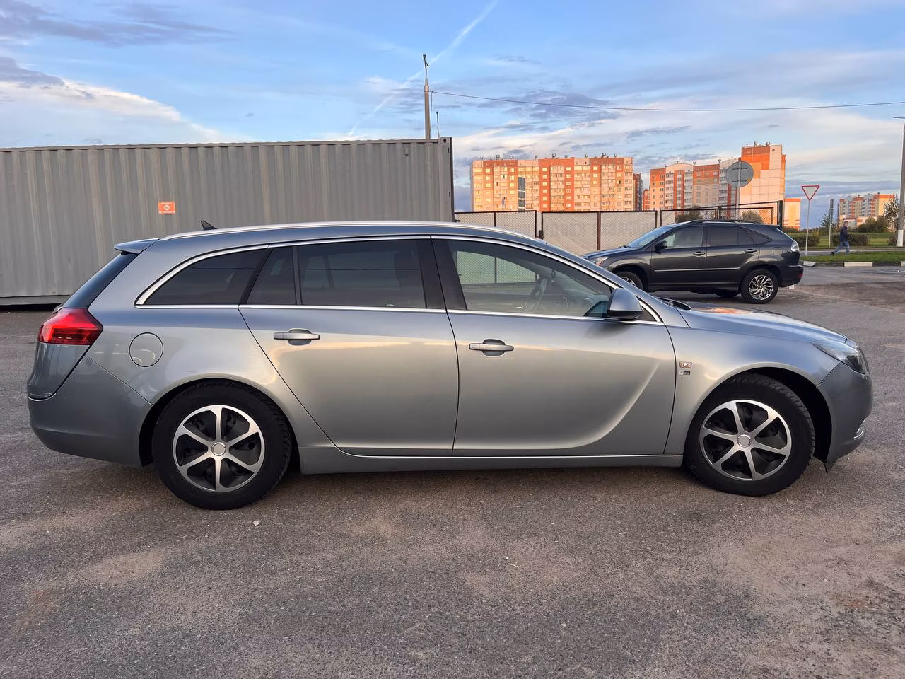 Opel Insignia фото 4