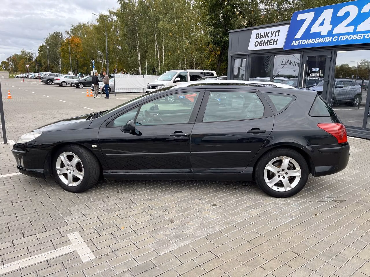 Peugeot 407 фото 8
