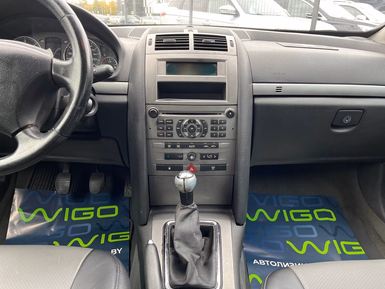Peugeot 407 фото 12