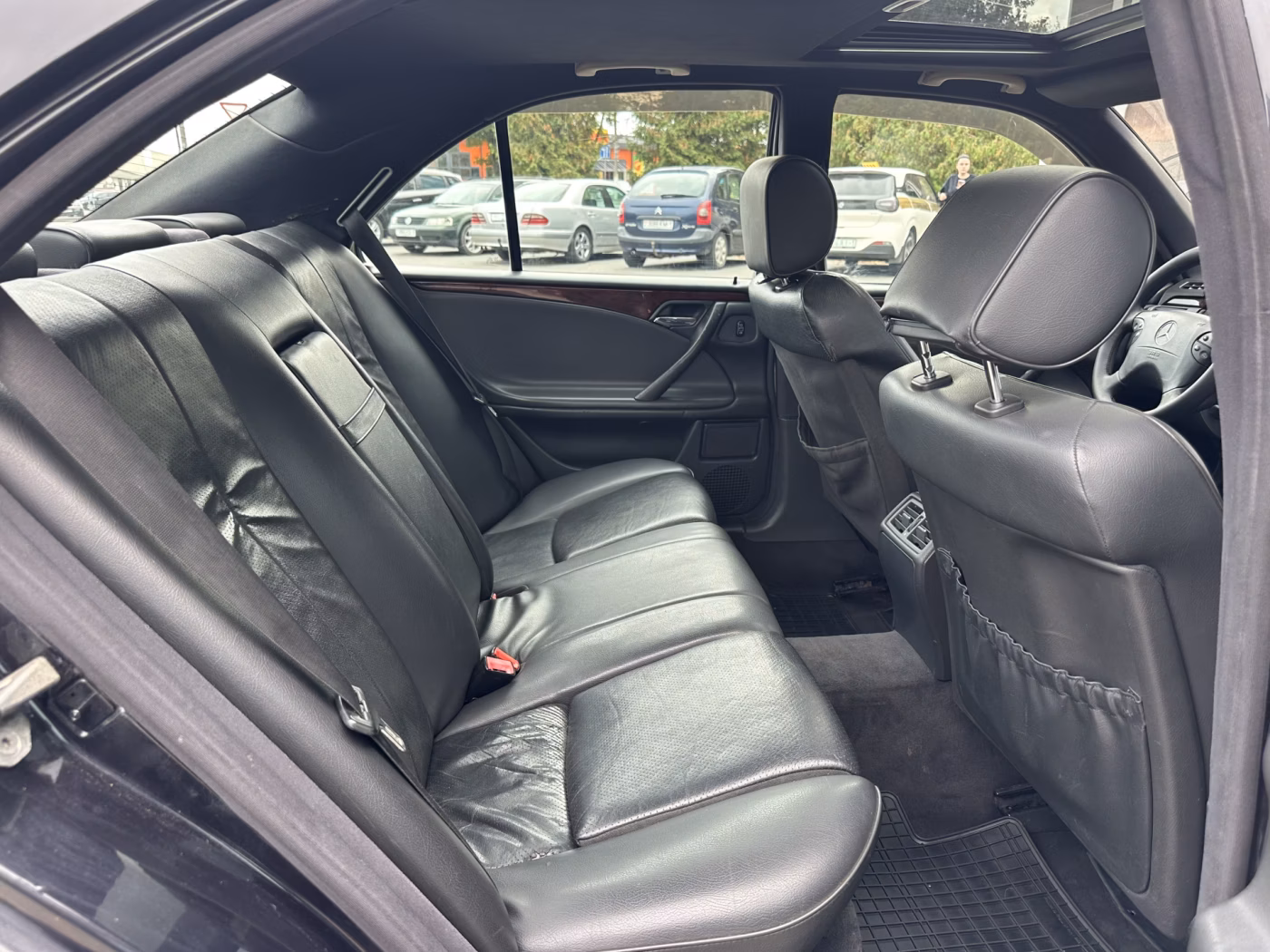 Mercedes-Benz E-Класс фото 11