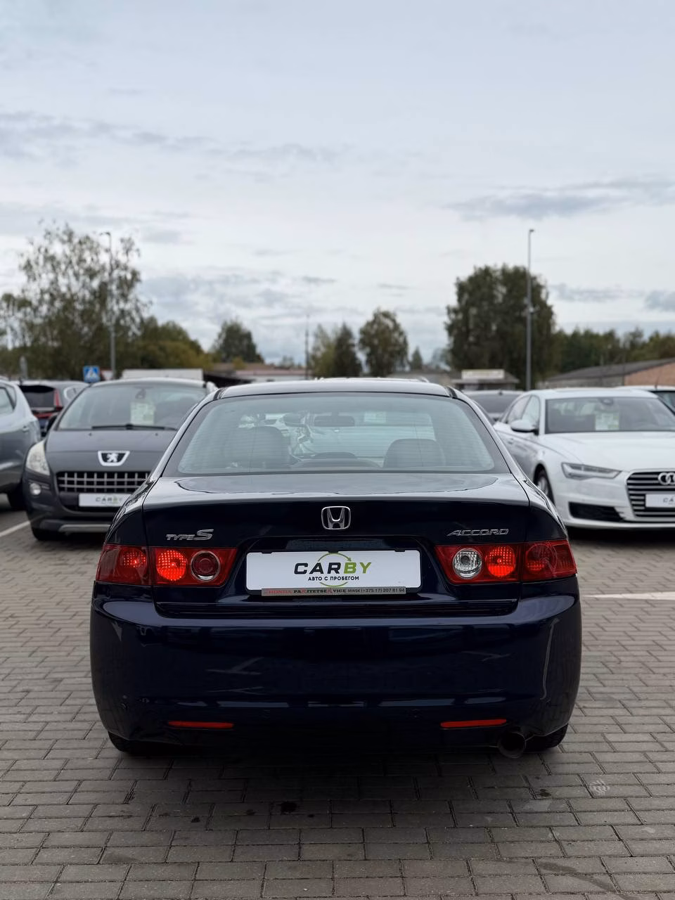 Honda Accord фото 8
