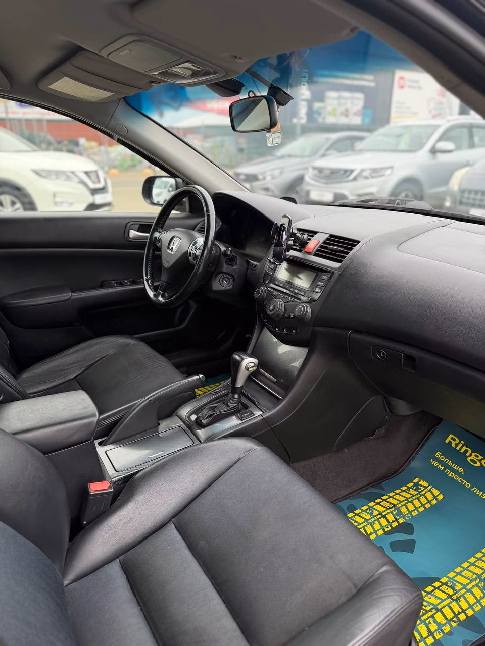 Honda Accord фото 12