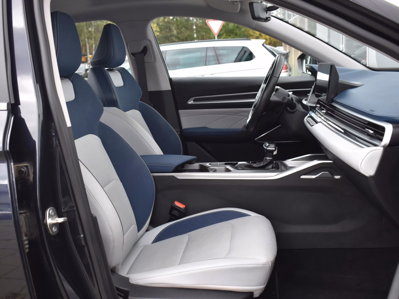 Geely Emgrand фото 14
