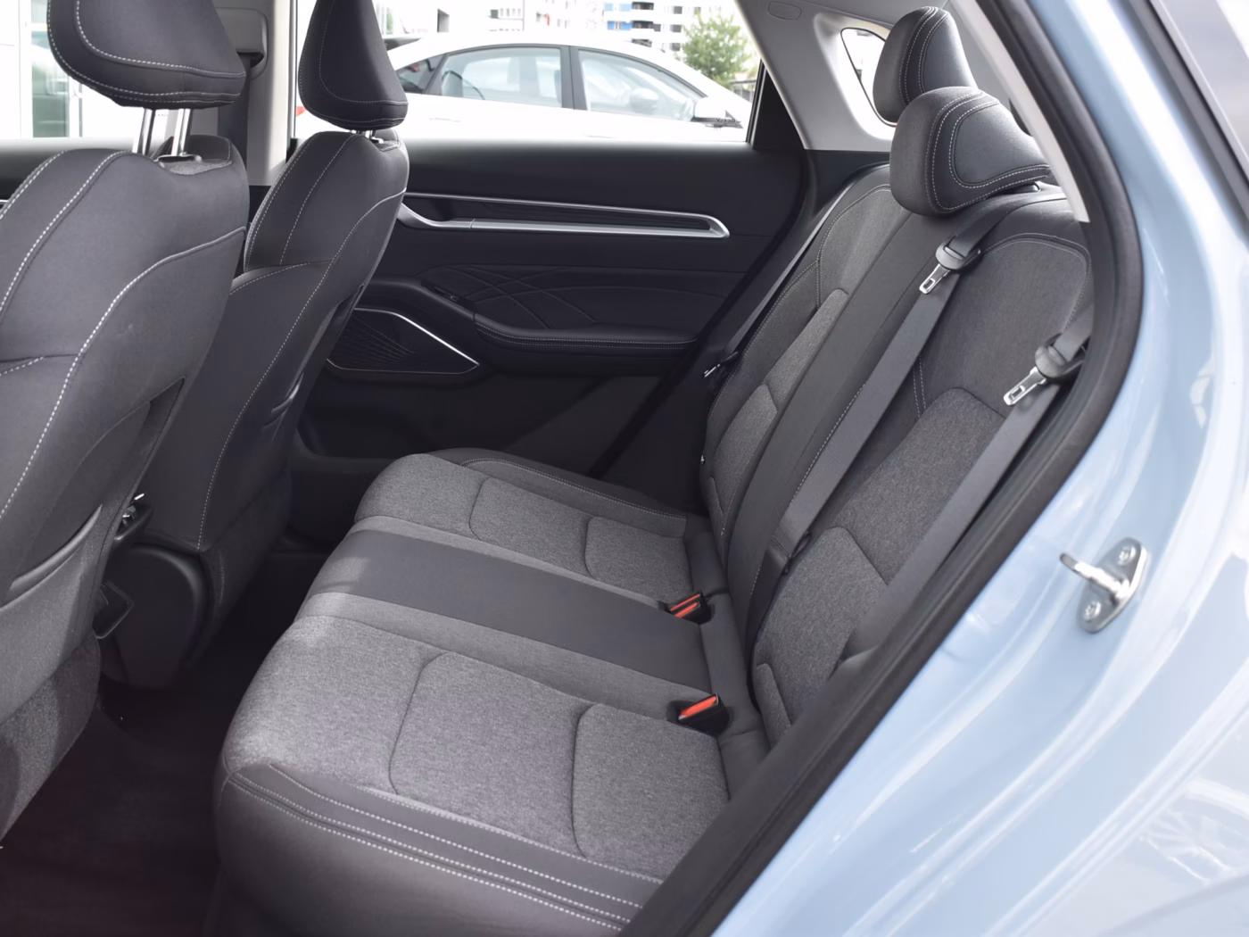 Geely Emgrand фото 12