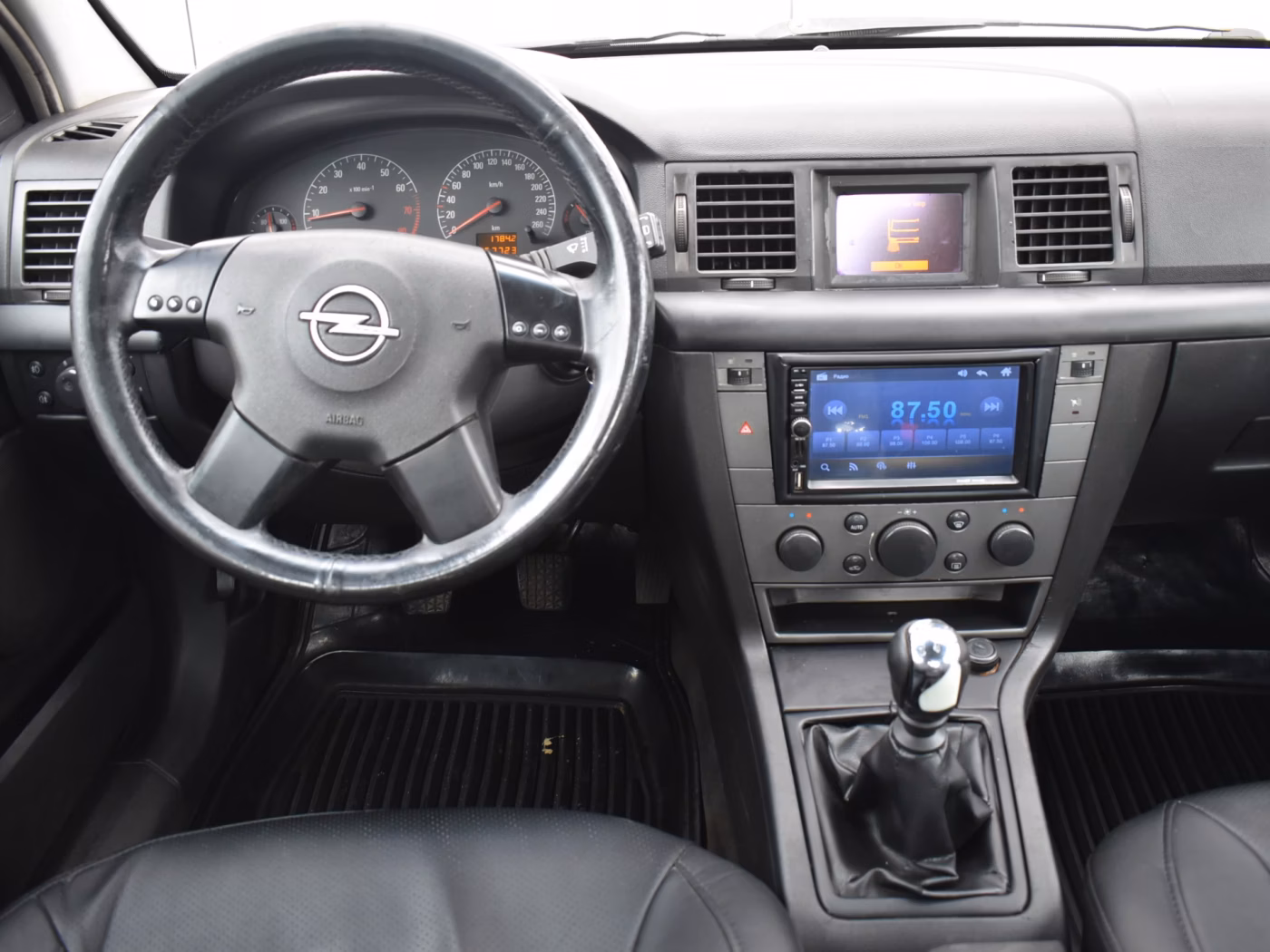 Opel Vectra фото 9