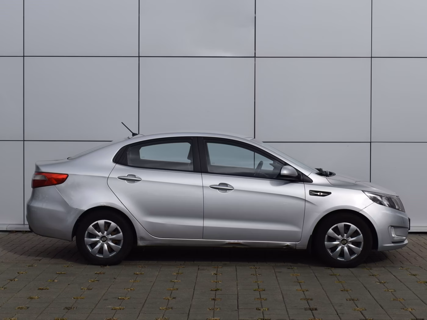 Kia Rio фото 4