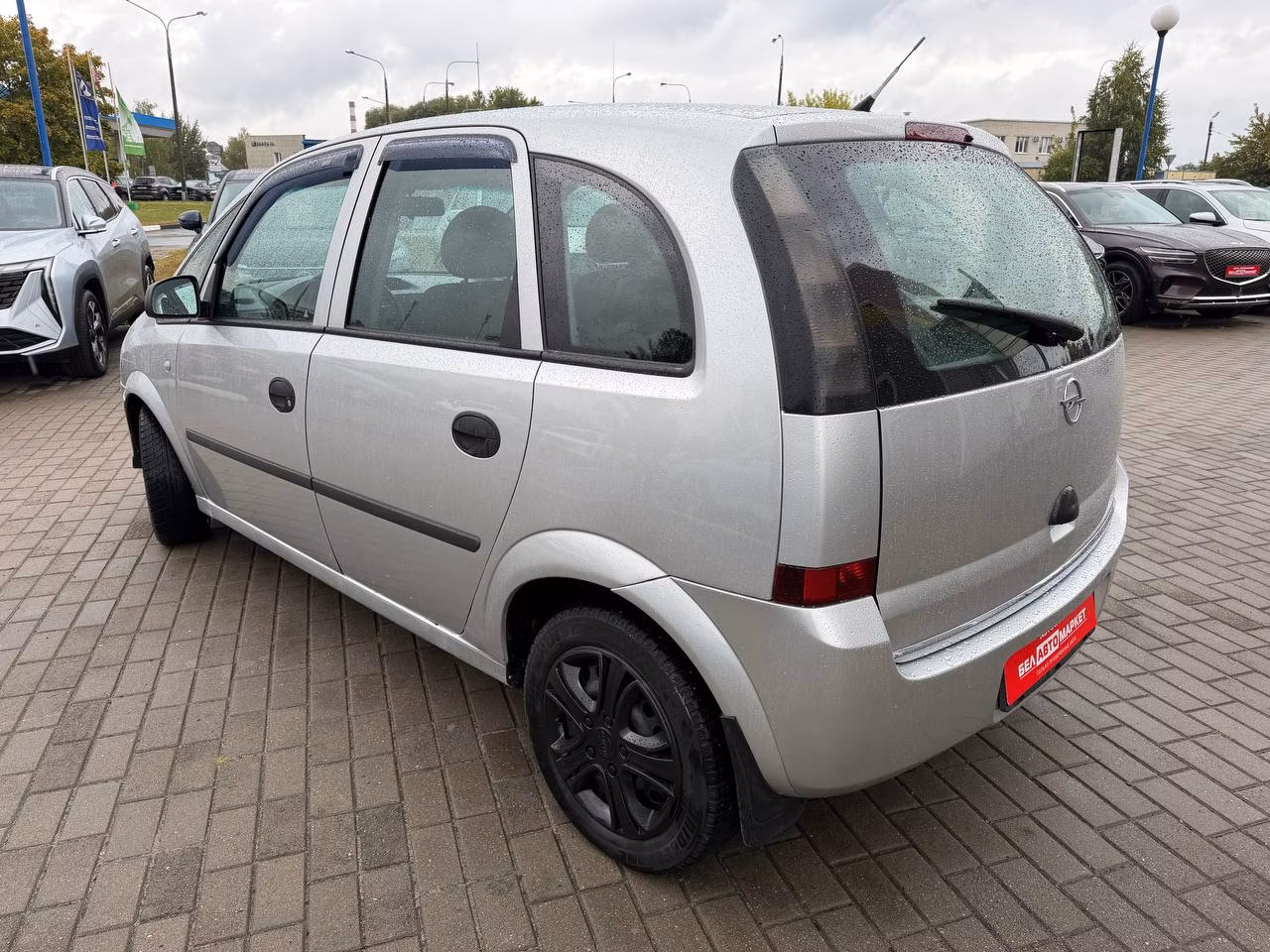 Opel Meriva фото 7