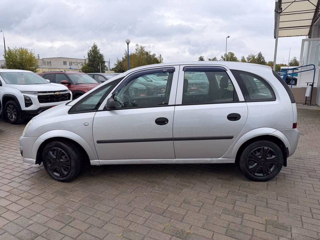 Opel Meriva фото 8