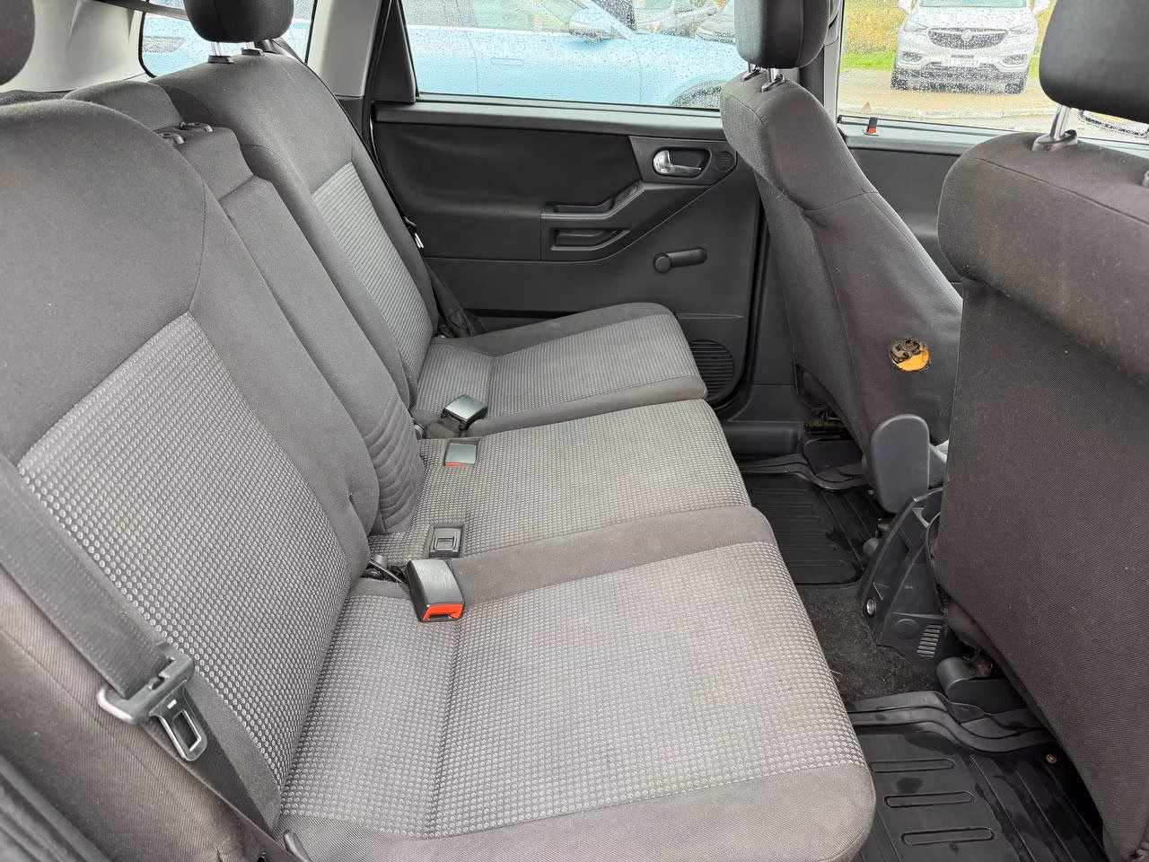 Opel Meriva фото 18
