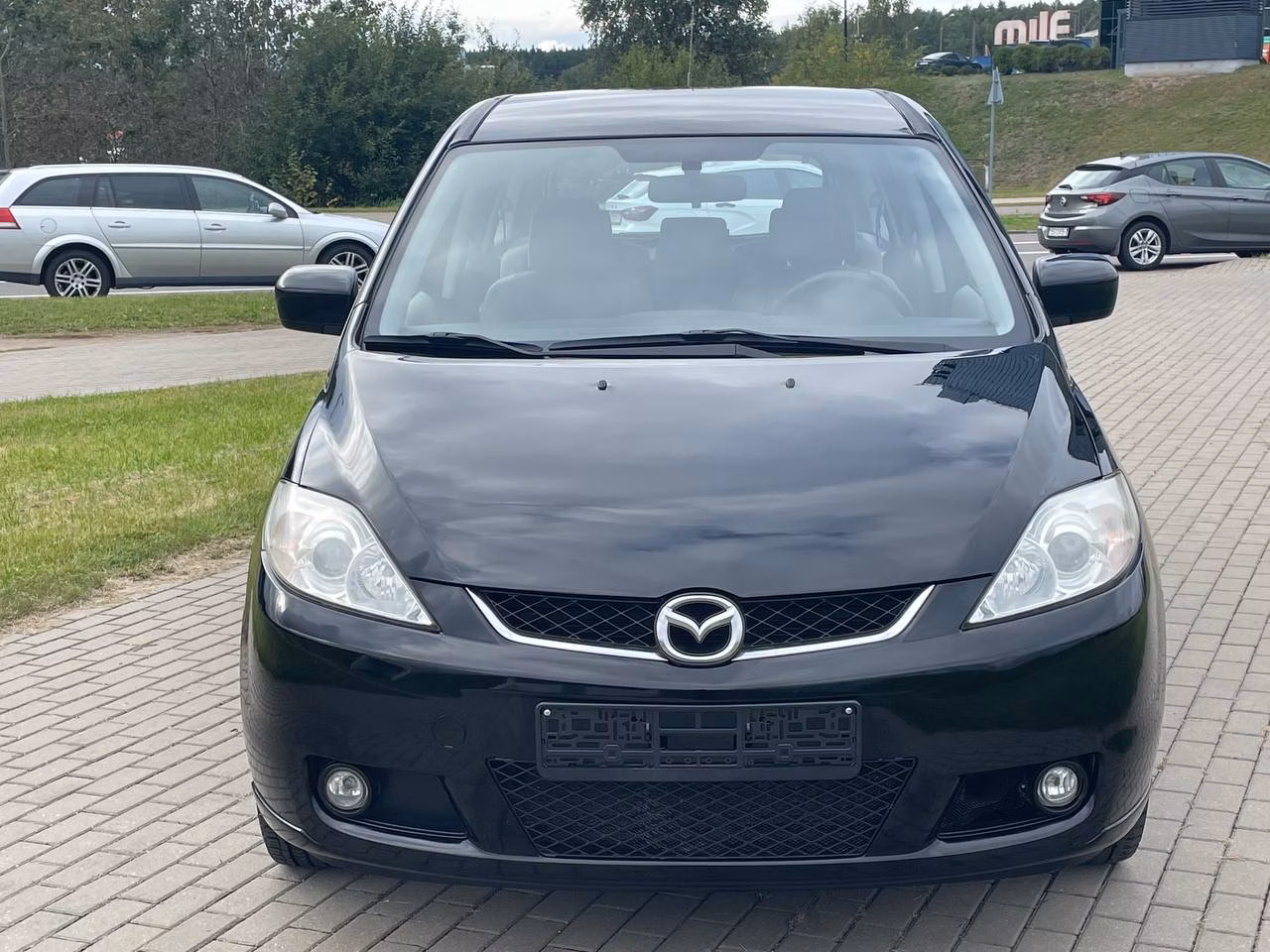Mazda 5 фото 5