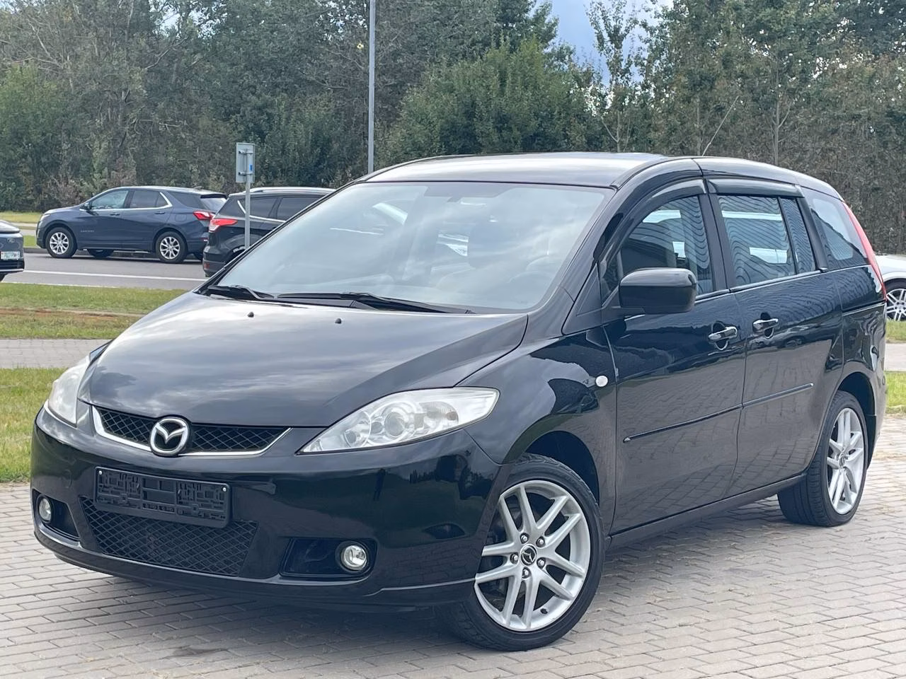 Mazda 5