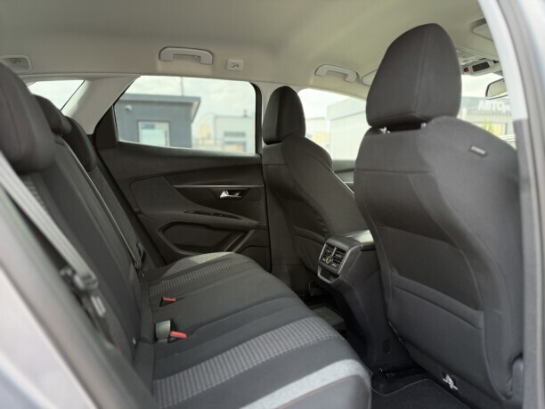 Peugeot 3008 фото 25