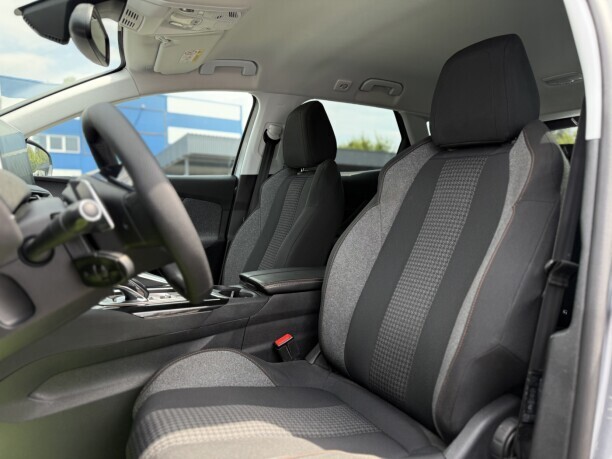 Peugeot 3008 фото 16