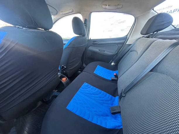 Peugeot 206 фото 6