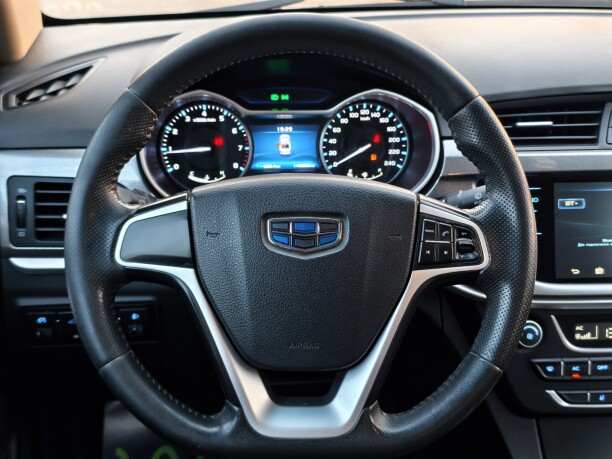 Geely Emgrand фото 15