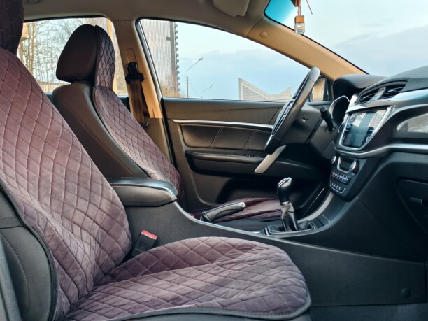 Geely Emgrand фото 13