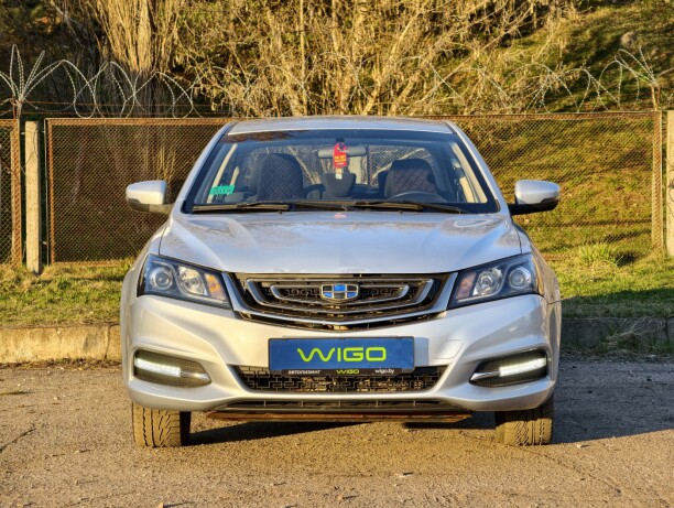 Geely Emgrand фото 3