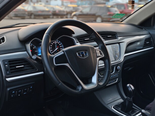 Geely Emgrand фото 9