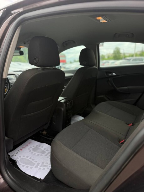 Opel Insignia фото 18