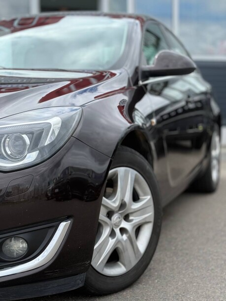 Opel Insignia фото 2