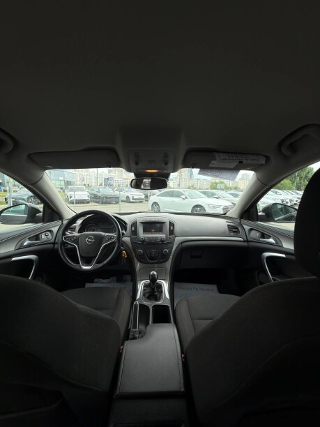 Opel Insignia фото 20