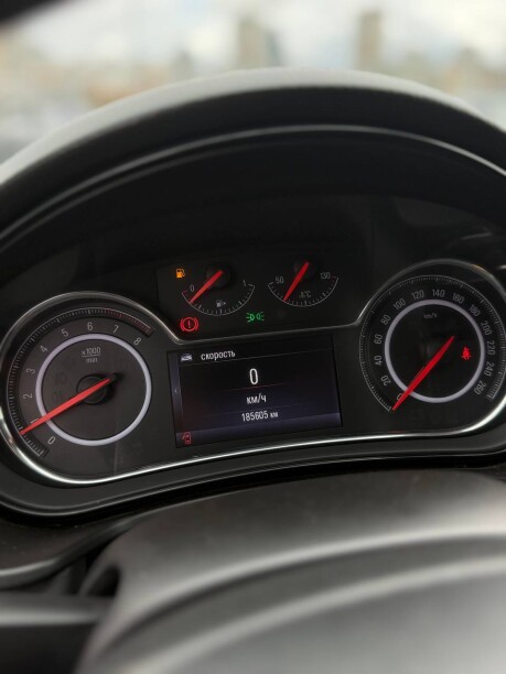 Opel Insignia фото 26