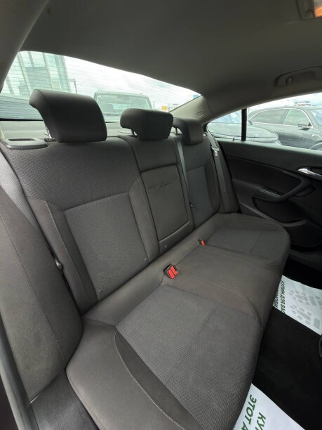 Opel Insignia фото 17