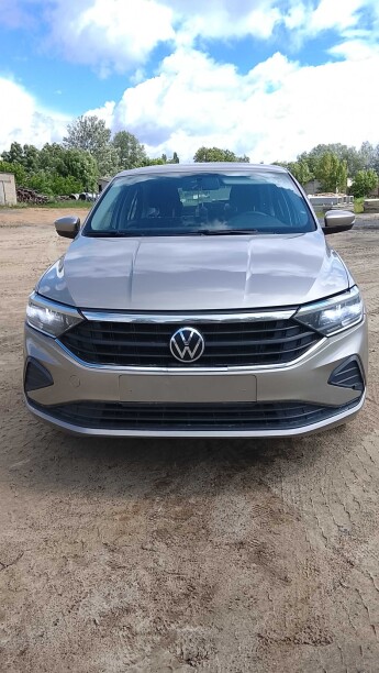 Volkswagen Polo Sedan