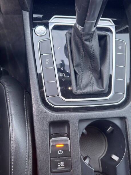 Volkswagen Passat фото 12