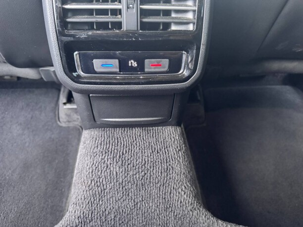 Volkswagen Passat фото 23