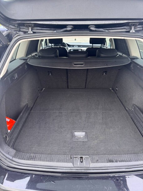 Volkswagen Passat фото 6