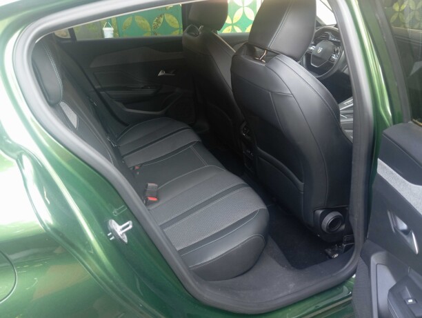 Peugeot 308 фото 11