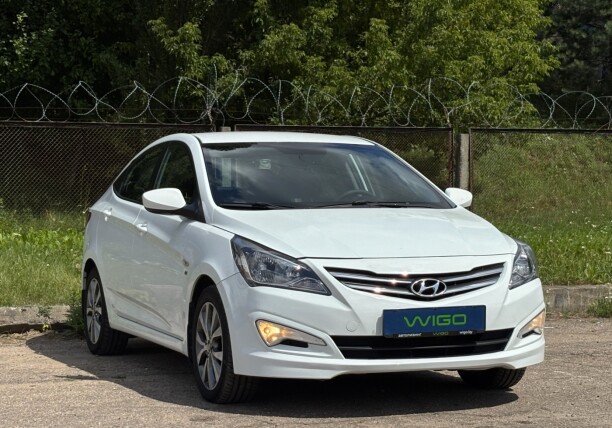 Hyundai Solaris фото 2