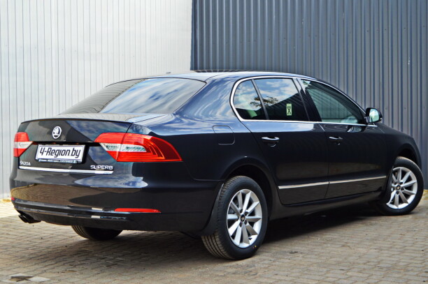 Skoda Superb фото 7