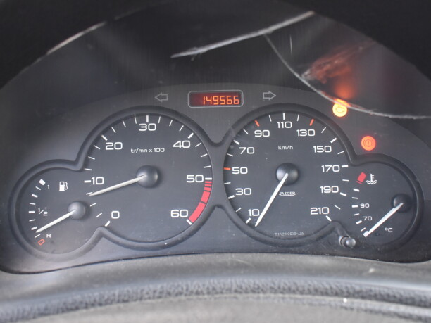 Peugeot 206 фото 19