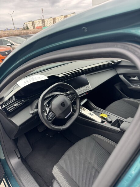 Peugeot 308 фото 16