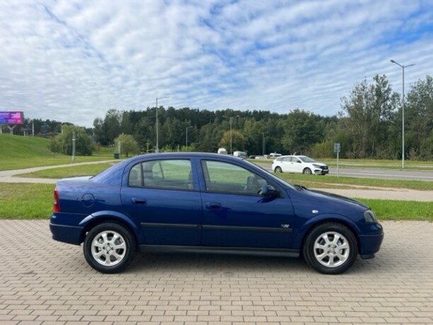 Opel Astra фото 4